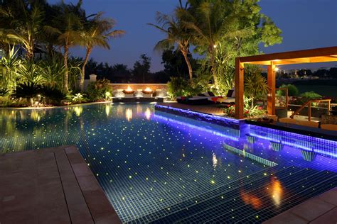 Magical Pool Lighting: Enhancing Your Outdoor Space